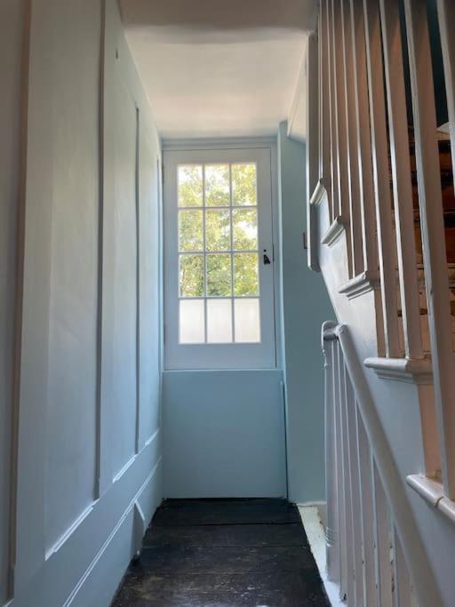 Вилла Beautiful London Victorian House, Sleeps 12 Экстерьер фото