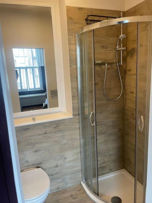Вилла Beautiful London Victorian House, Sleeps 12 Экстерьер фото
