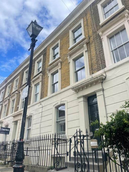 Вилла Beautiful London Victorian House, Sleeps 12 Экстерьер фото