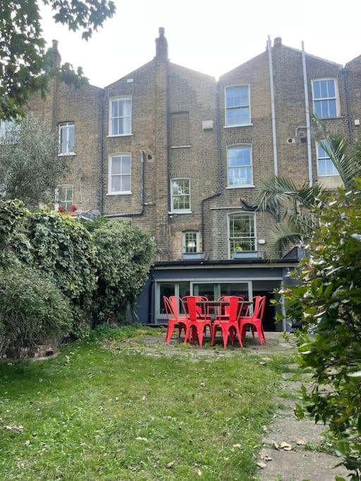 Вилла Beautiful London Victorian House, Sleeps 12 Экстерьер фото